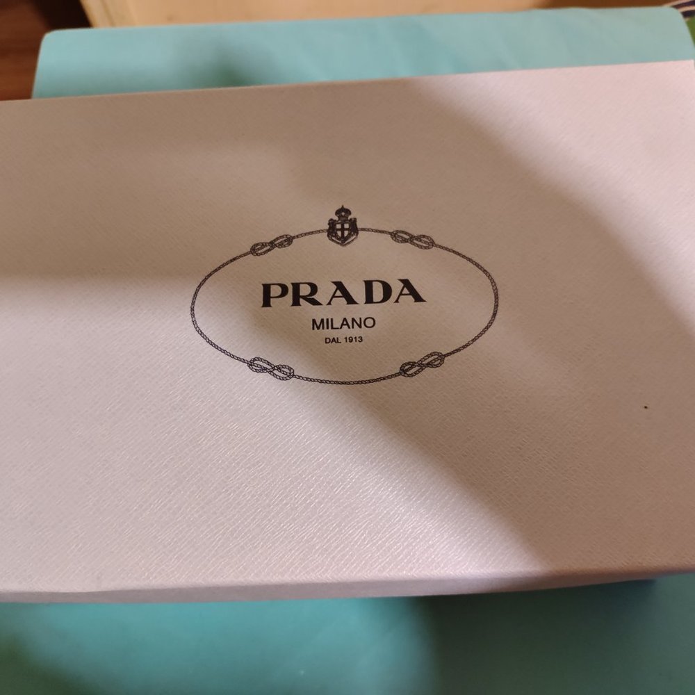 NEW PRADA Calzature Donna Loafers original box and dust bags size 39 - Picture 6 of 7